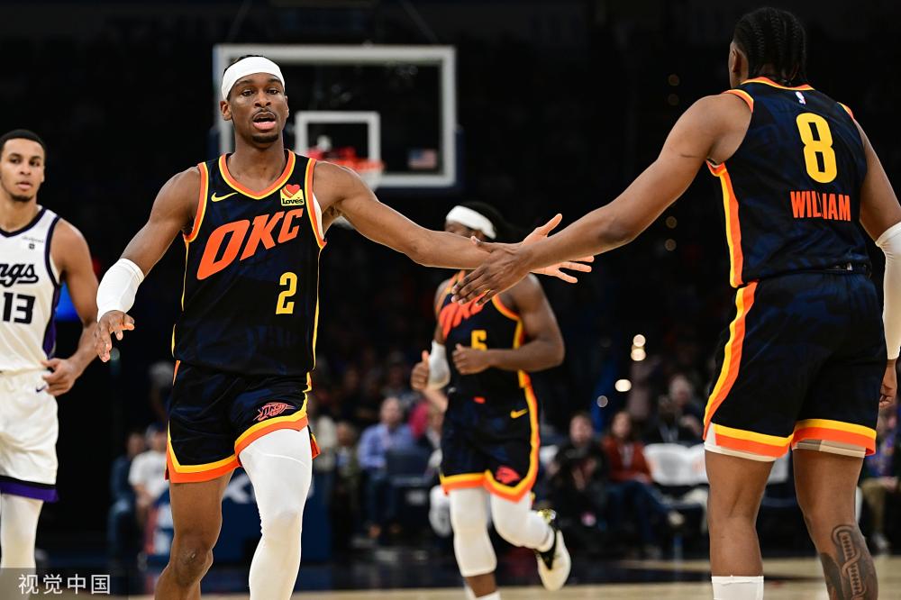 每年夏季在 每年夏季在